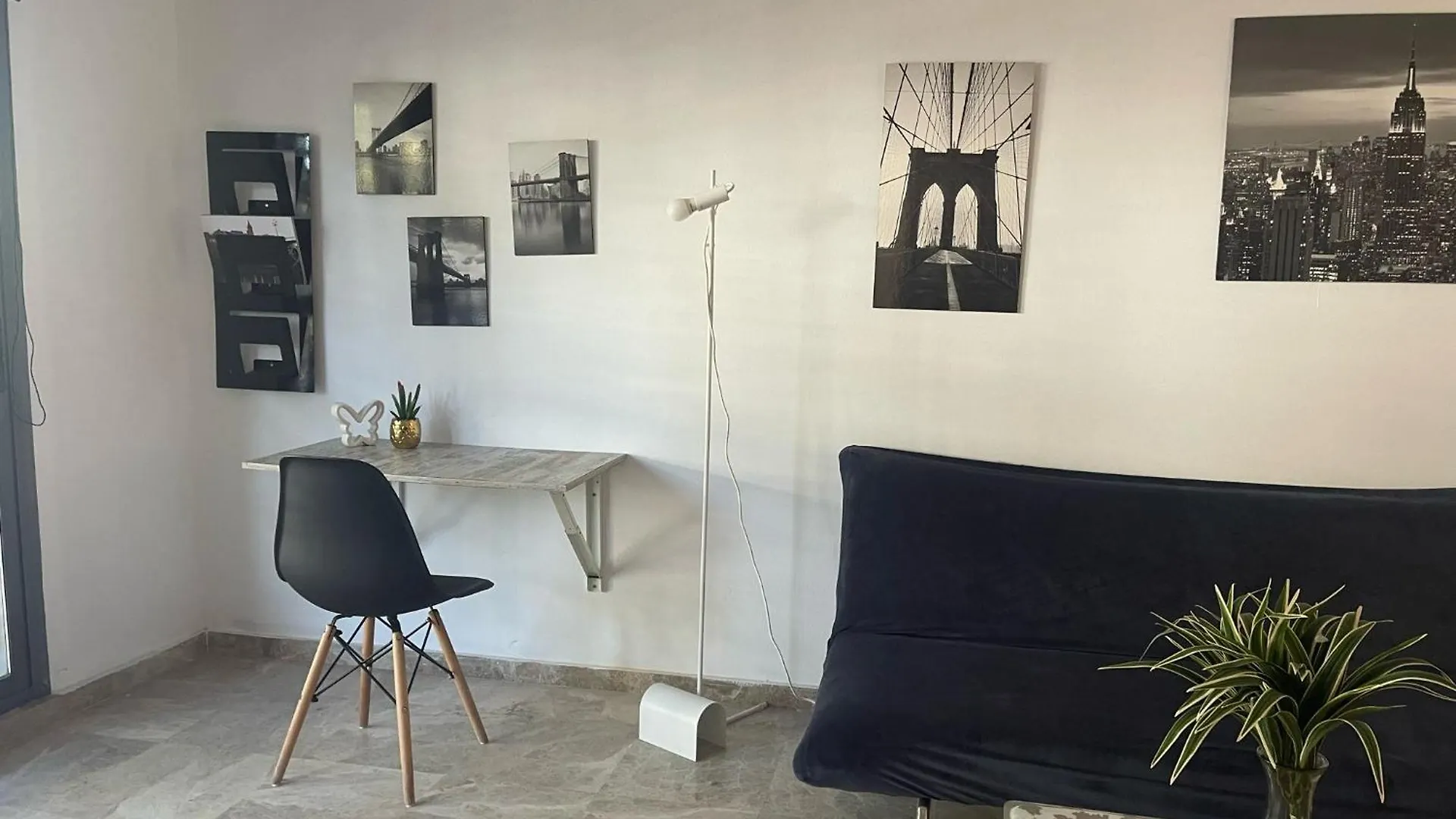 Pensión Hotel Astral-Habitacion Doble Privada En Casa Compartida-Uebica2 Mairena del Aljarafe