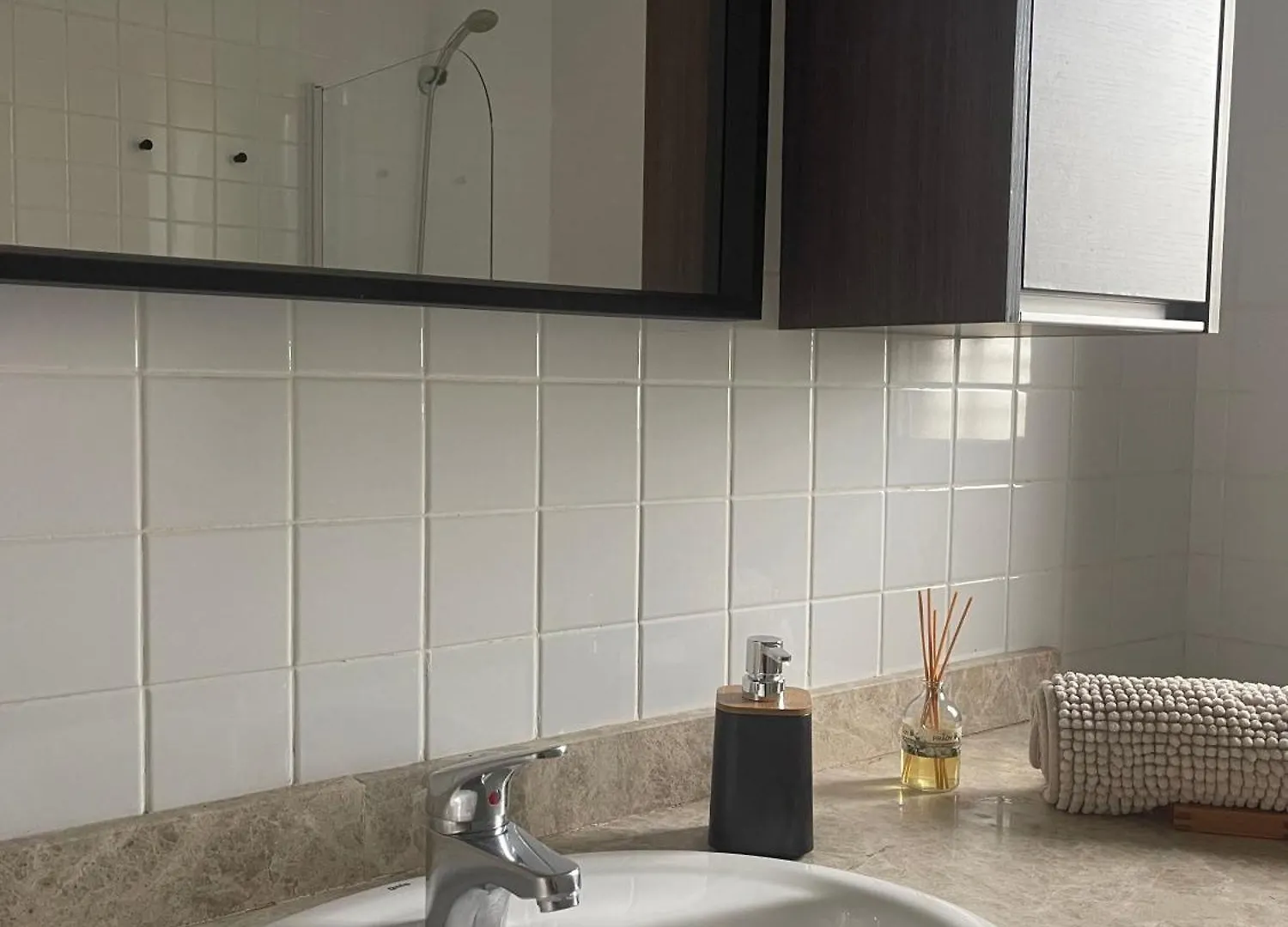 Hotel Astral-Habitacion Doble Privada En Casa Compartida-Uebica2 Mairena del Aljarafe